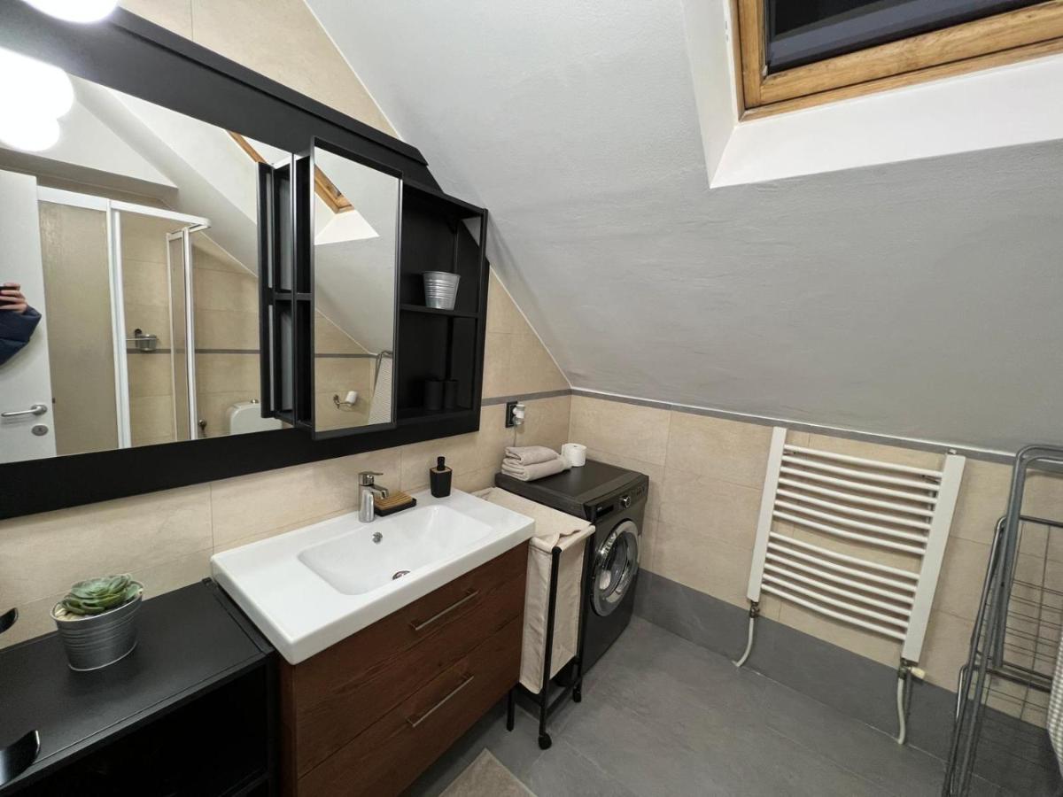 City Center Apartment Belgrado Esterno foto