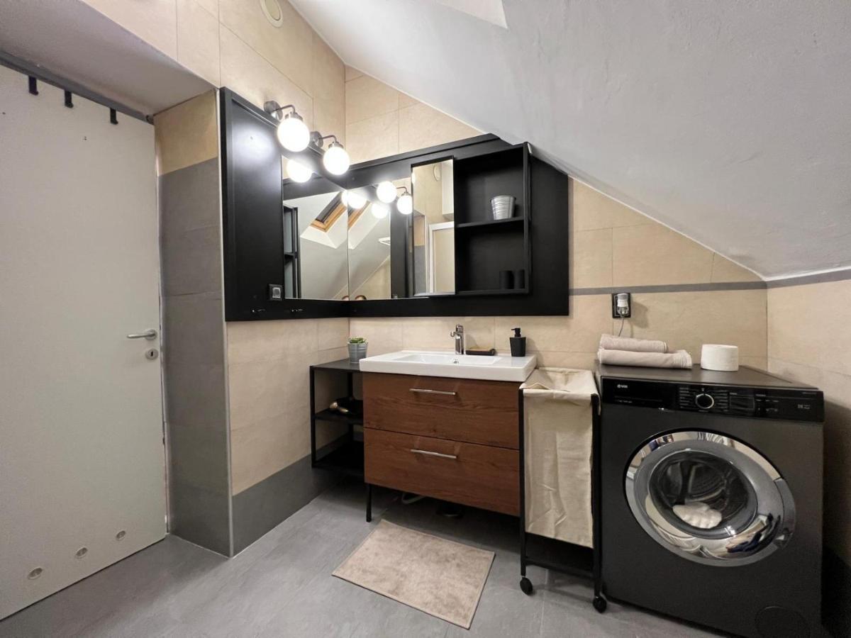 City Center Apartment Belgrado Esterno foto